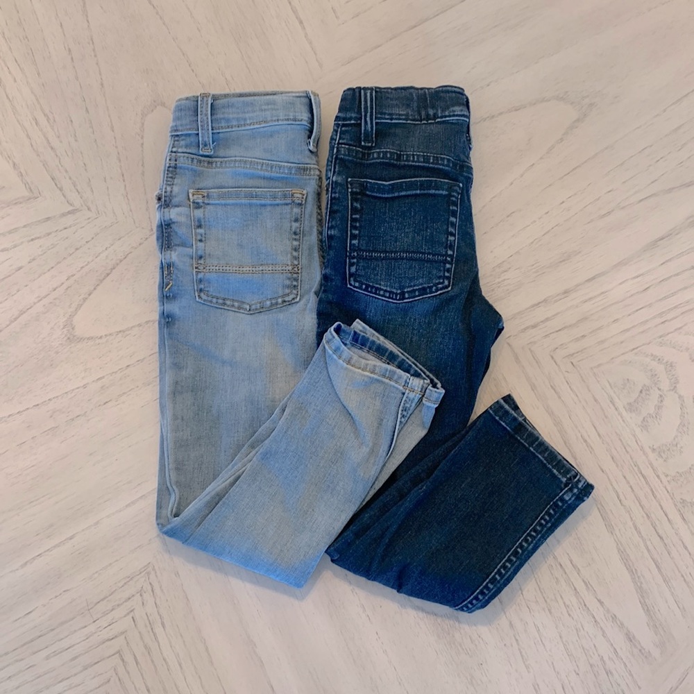 🔵 3/$30 | 2 Pairs size 6 Cat & Jack Jeans